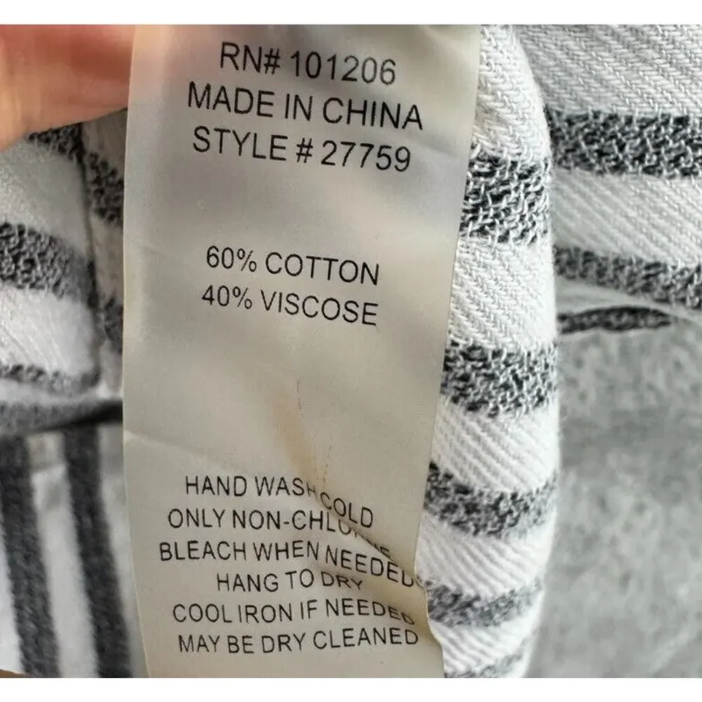 Soft Surroundings Top M Gray White Striped Button Up Tunic Asymmetrical Hem - Picture 14 of 14